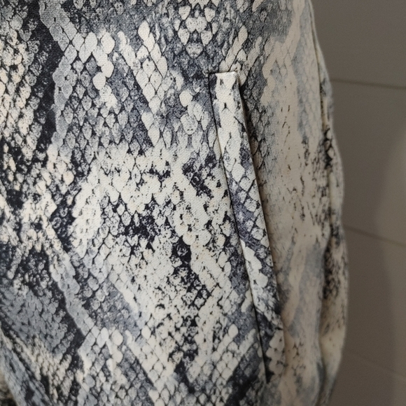 Zara snake print trousers size S - Picture 8 of 13